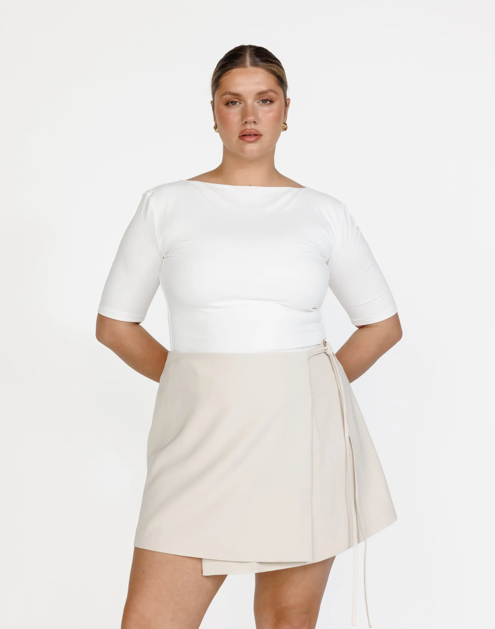 Alayna Mini Skirt (Oat)